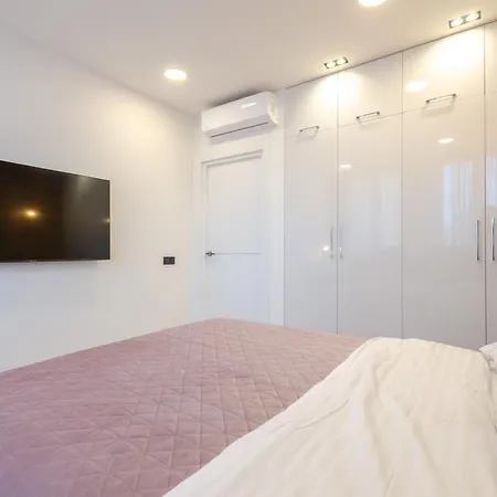 Апартаменты Petrovdom 17-190 In Rc New York Concept House, Antonovycha 74 *